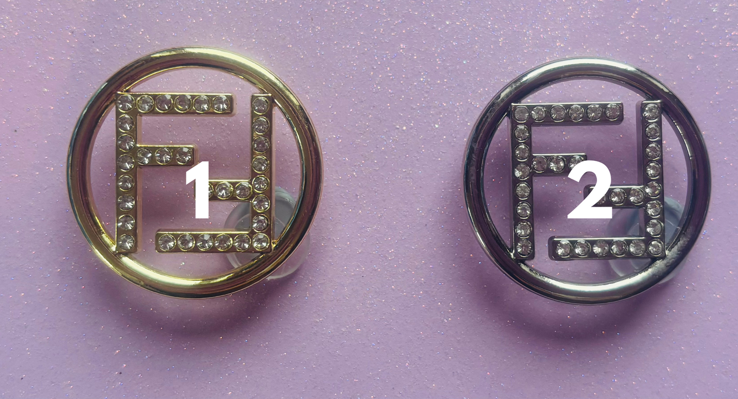 F CIRCLE Metal Charms